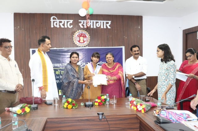 PSY MERITORIOUS HONOR CEREMONY SHAHDOL MP